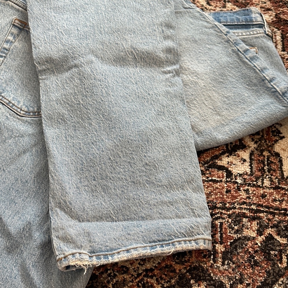 Abercrombie & Fitch The Straight Mid Rise Curve Love Light Jeans - 14 Extra Long - Picture 5 of 5